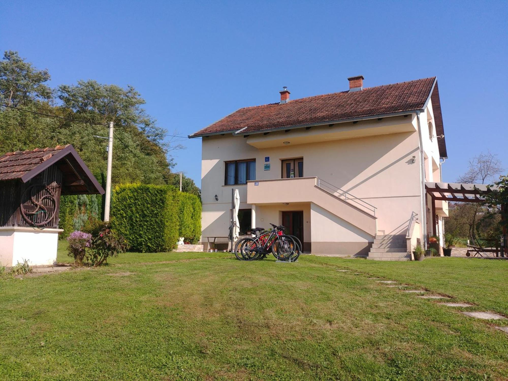 Apartman Arena Strigova Екстериор снимка
